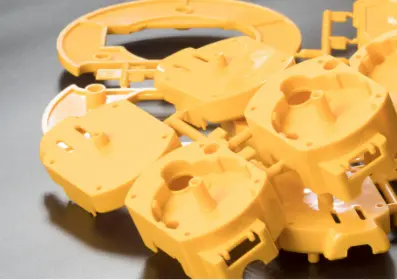 Pièces de plastiques injectées falquet